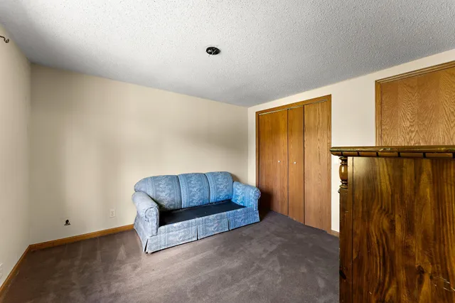 $450,000 | 2300 Pagel Road, Mendota Heights, MN 55120