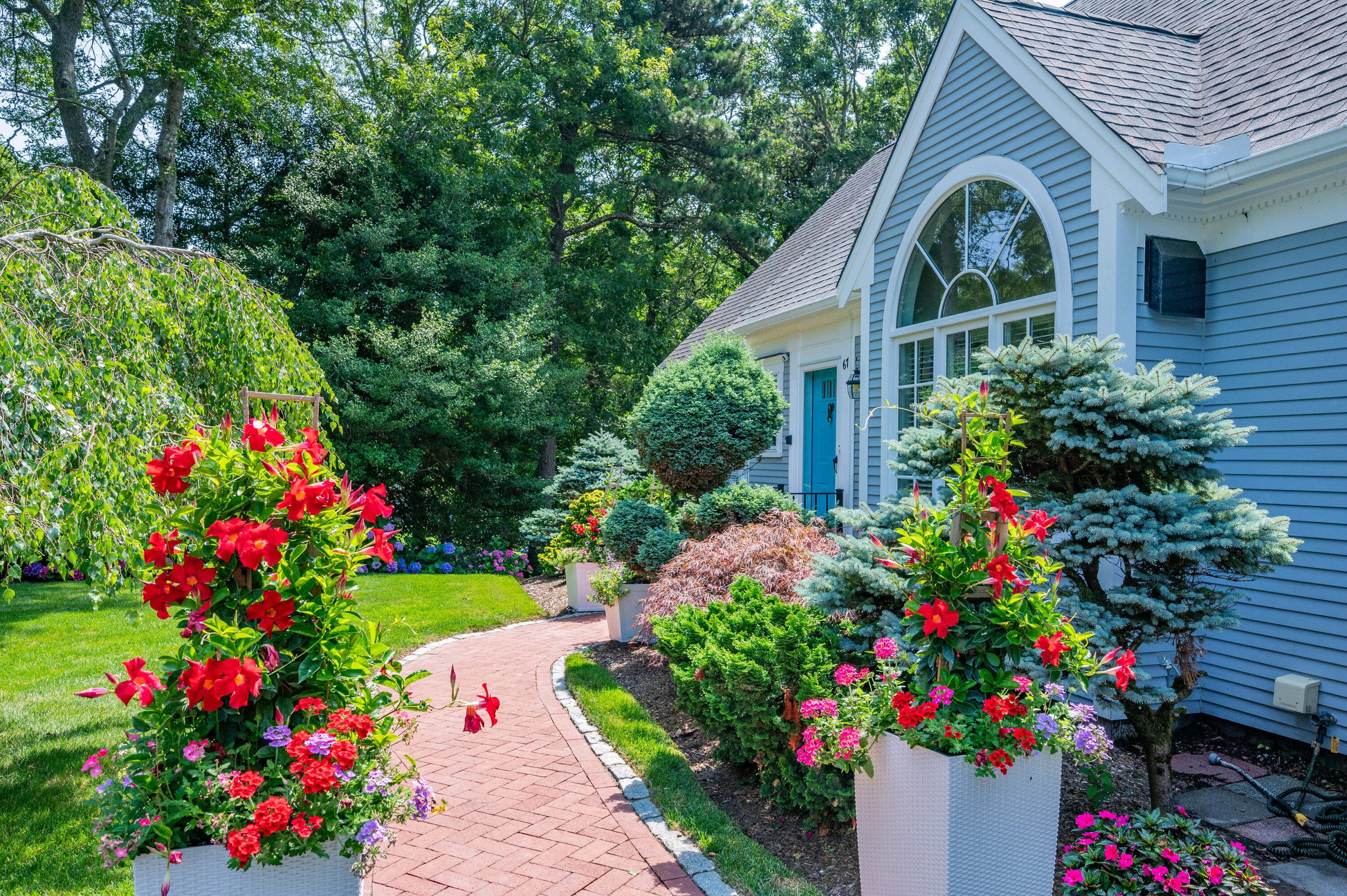 67 Crestview Circle Centerville, MA 02601 - Photo 1 of 43 IMG_1093