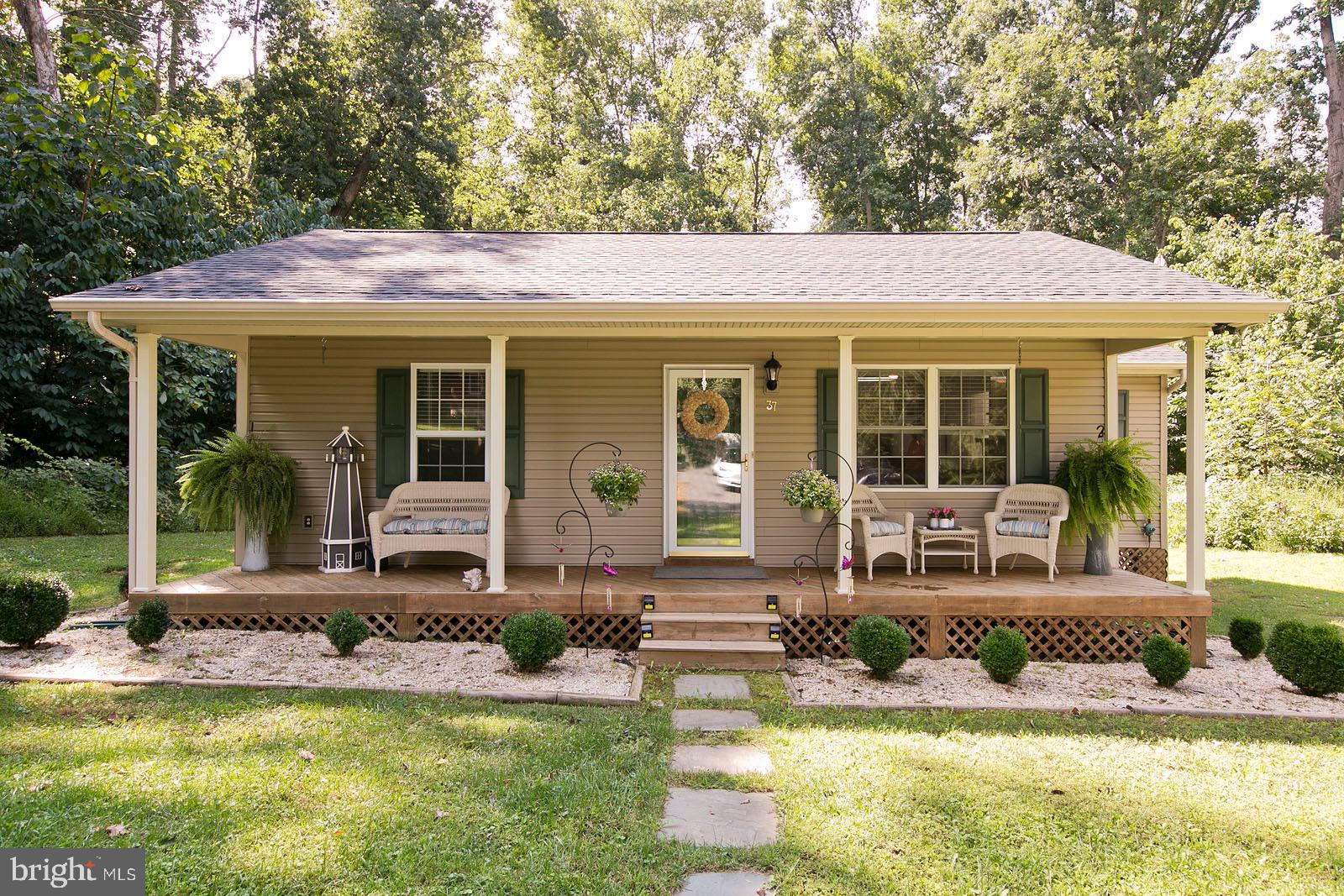 37 Beech Road Front Royal, VA 22630 - Photo 1 of 26 37 Beech Road in Shenandoah Shores