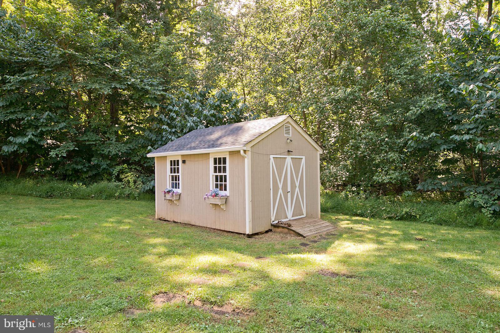 37 Beech Road Front Royal, VA 22630 - Photo 7 of 26 Gallery Image 7