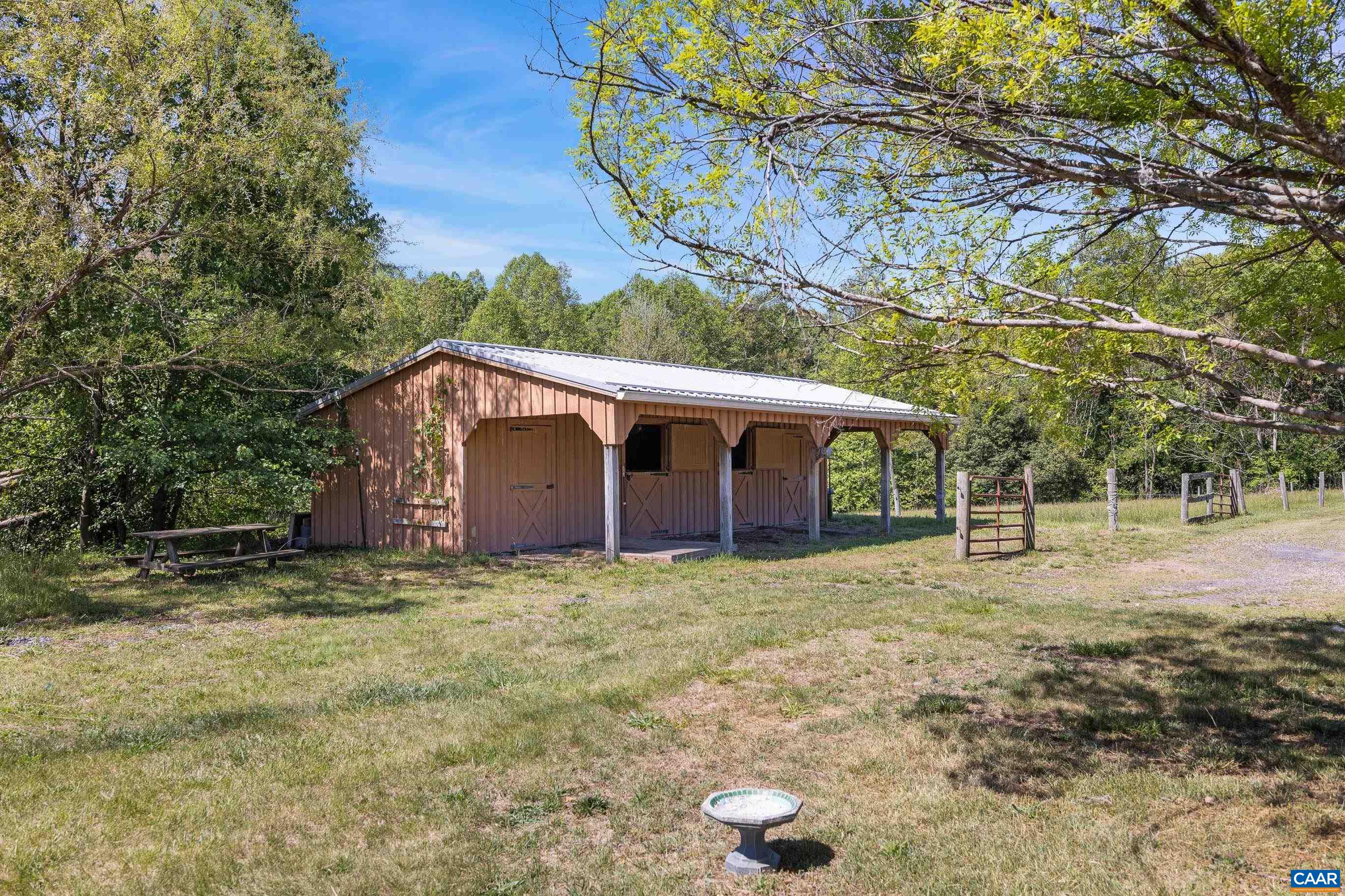 1075 Social Hall Road New Canton, VA 23123 - Photo 27 of 64