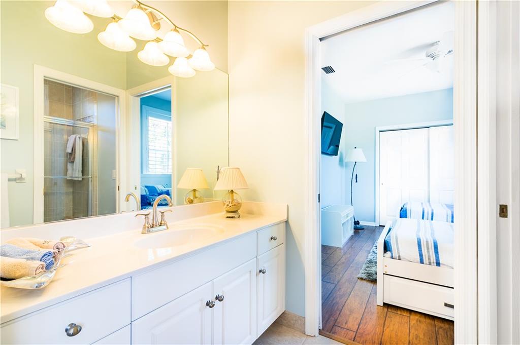 23 East High Point Road Stuart, FL 34996 - Photo 17 of 27 Gallery Image 17