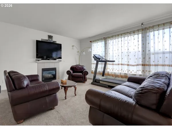 $569,000 | 3886 Aerial Way, Eugene, OR 97402