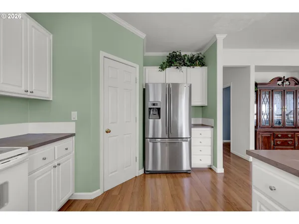 $569,000 | 3886 Aerial Way, Eugene, OR 97402