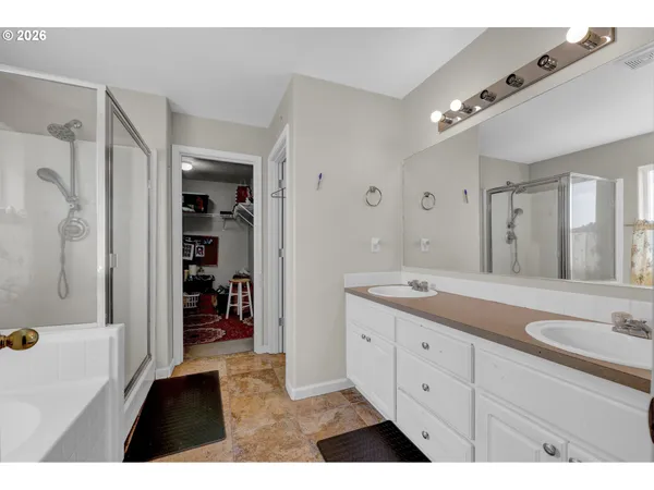 $569,000 | 3886 Aerial Way, Eugene, OR 97402