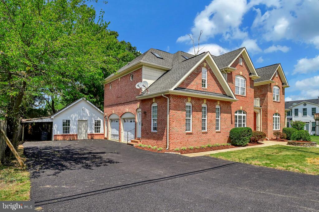6614 Quander Road Alexandria, VA 22307 - Photo 1 of 67