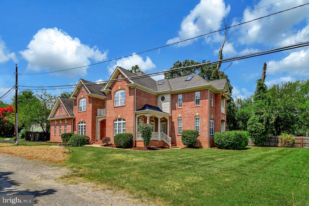 6614 Quander Road Alexandria, VA 22307 - Photo 2 of 67