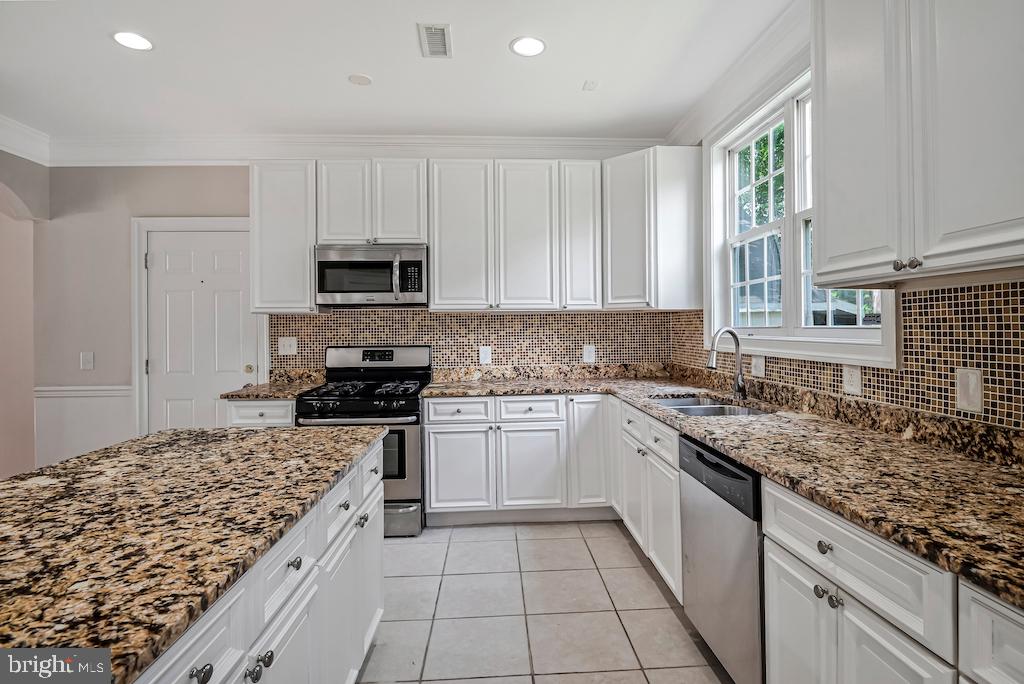 6614 Quander Road Alexandria, VA 22307 - Photo 29 of 67