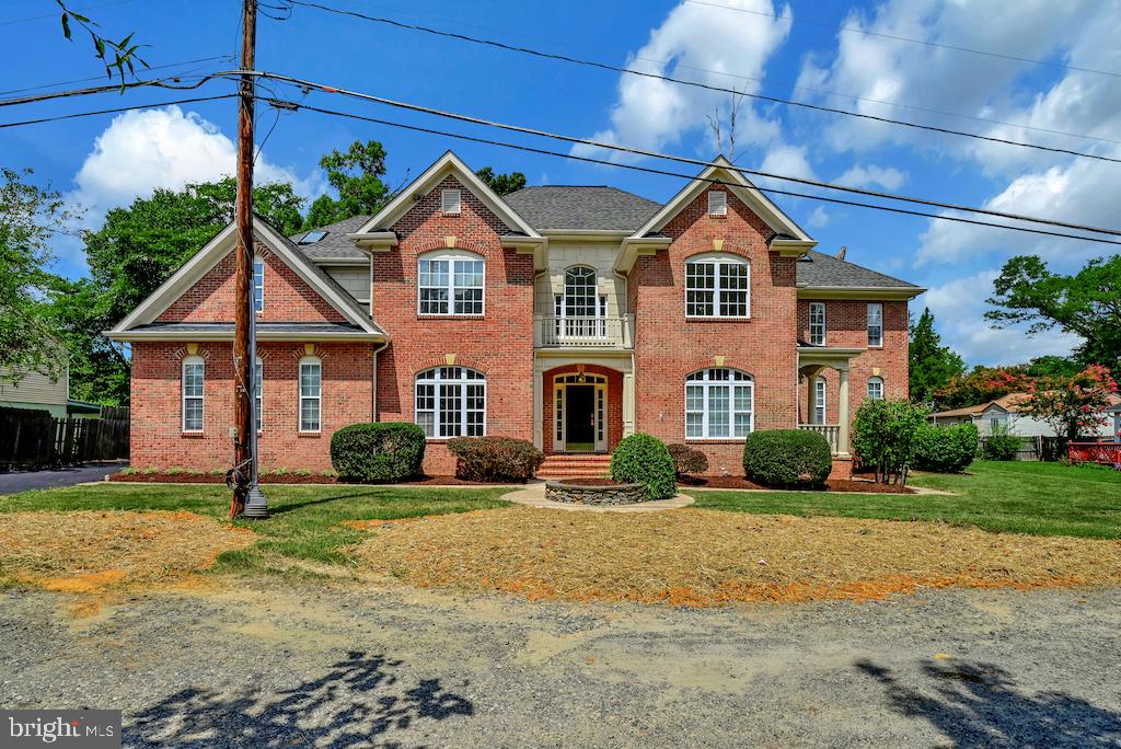 6614 Quander Road Alexandria, VA 22307 - Photo 3 of 67