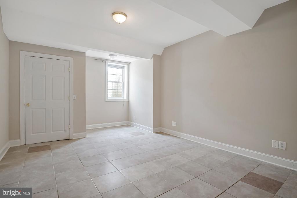 6614 Quander Road Alexandria, VA 22307 - Photo 33 of 67