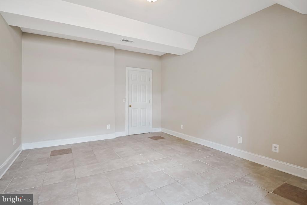 6614 Quander Road Alexandria, VA 22307 - Photo 34 of 67