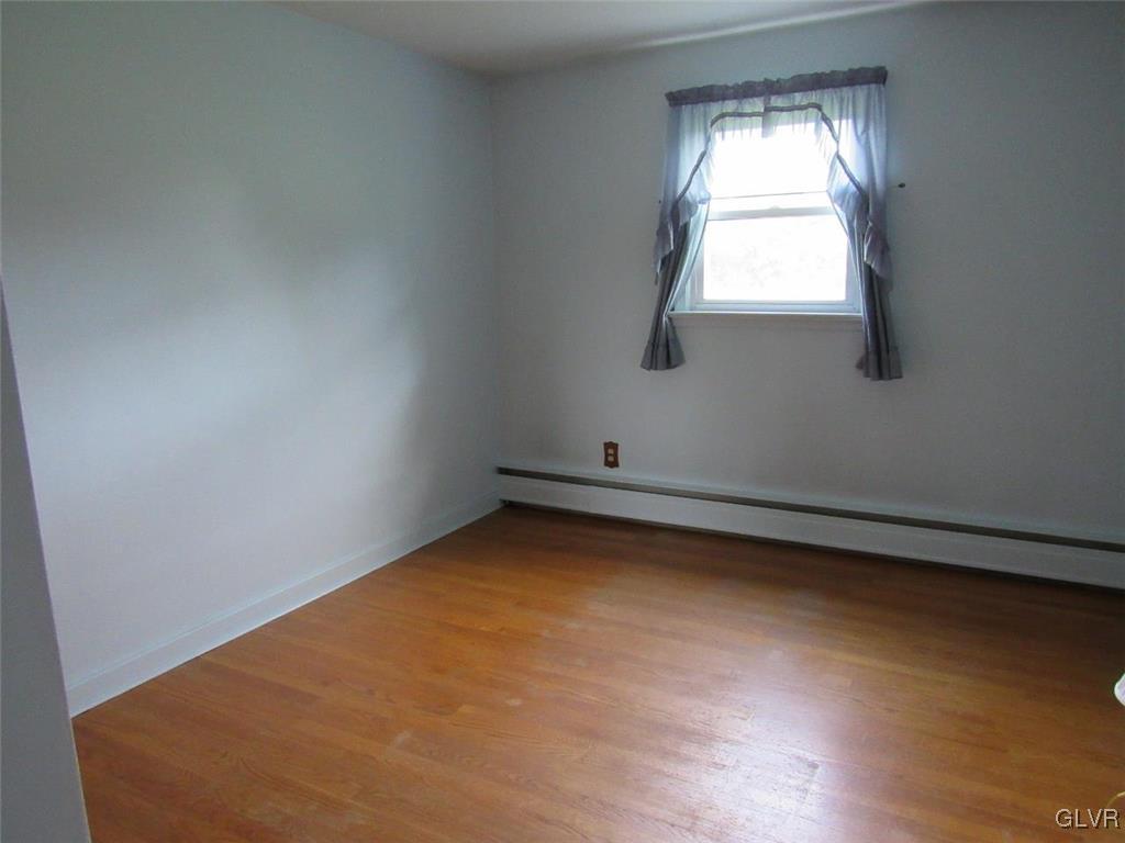 127 Orchard Road Perkasie, PA 18944 - Photo 15 of 24 Gallery Image 15