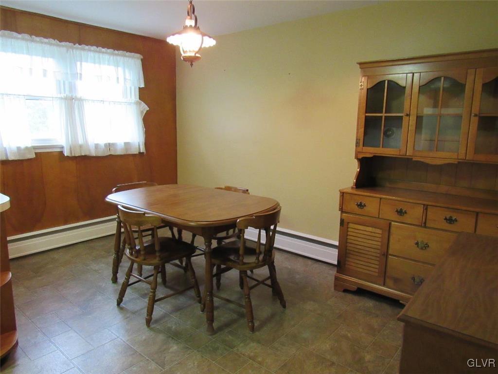 127 Orchard Road Perkasie, PA 18944 - Photo 10 of 24 Gallery Image 10