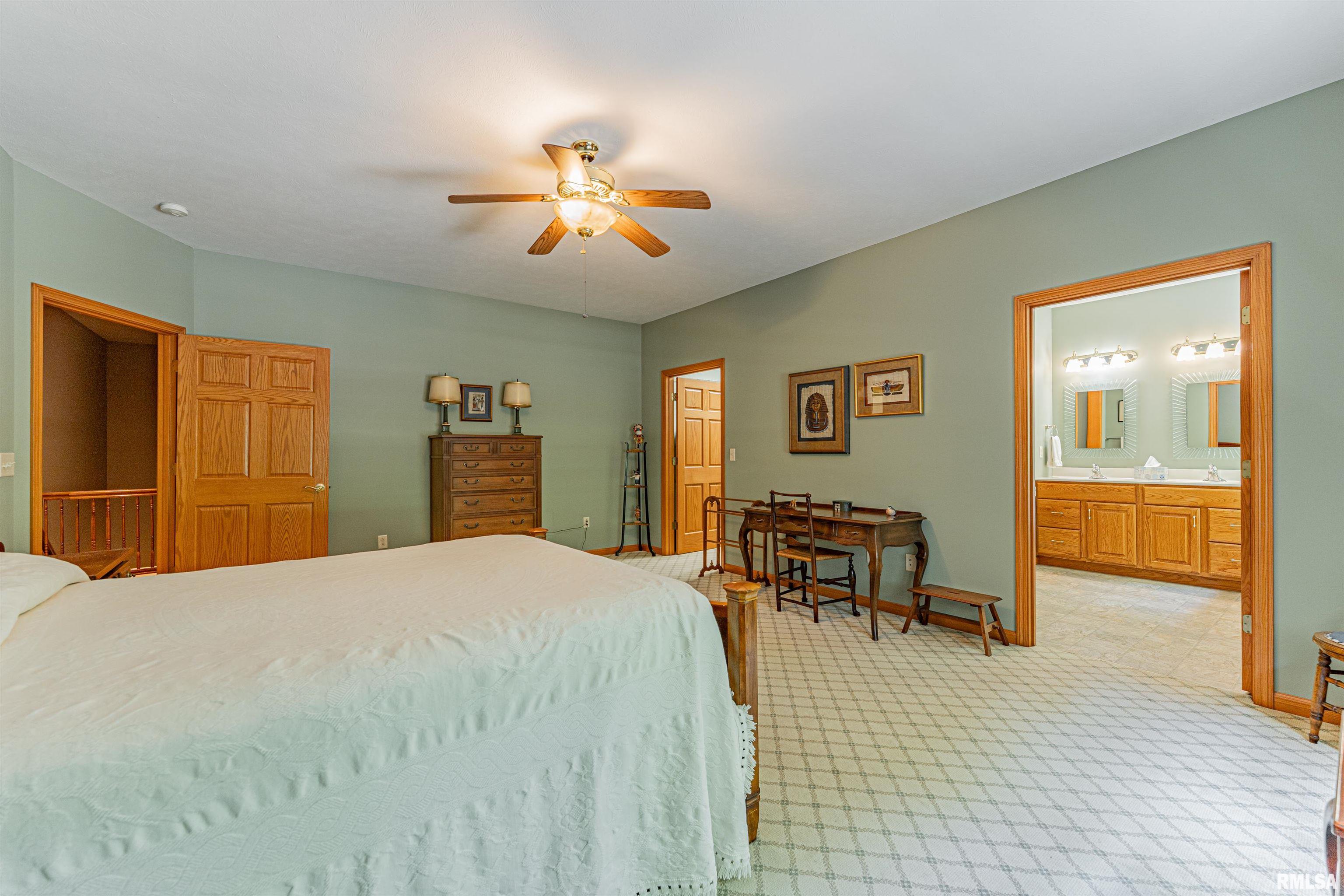2 Edwards Trace Elkhart, IL 62634 - Photo 19 of 36