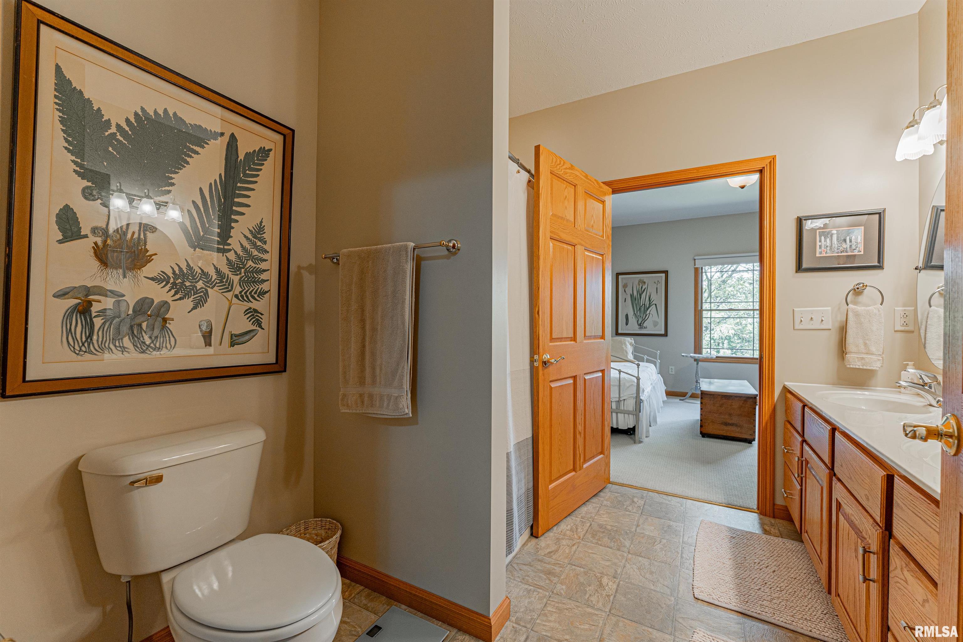 2 Edwards Trace Elkhart, IL 62634 - Photo 25 of 36