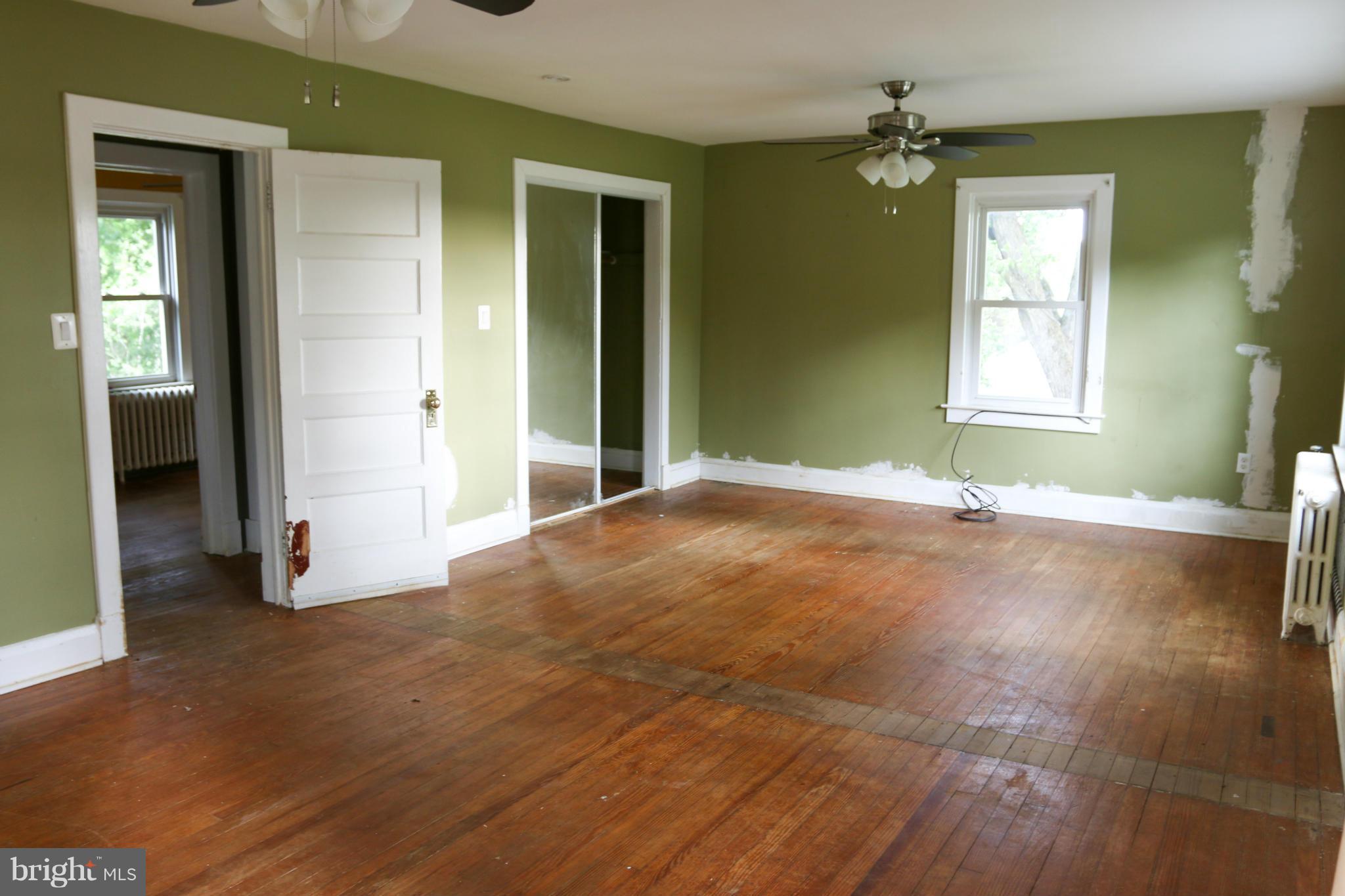 3309 Offutt Road Randallstown, MD 21133 - Photo 11 of 21 Master Bedroom with lots of natural light.