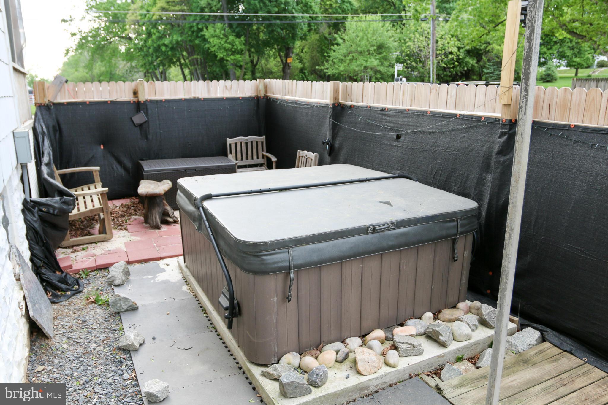 3309 Offutt Road Randallstown, MD 21133 - Photo 17 of 21 Hot Tub with new motor and new pump