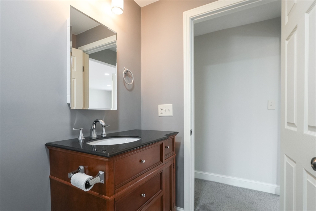 1477 Dunhamtown Brimfield Road Brimfield, MA 01010 - Photo 15 of 34