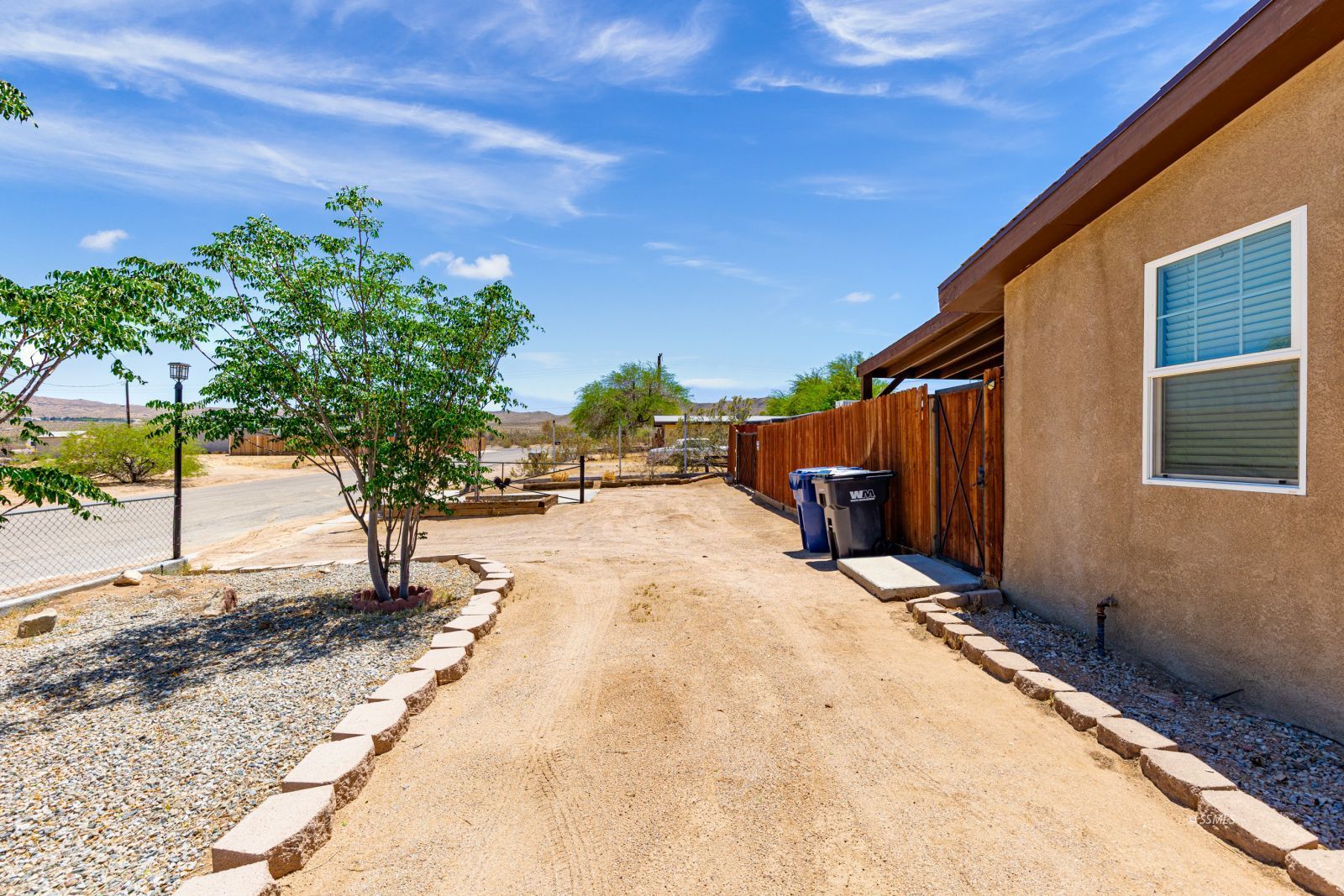 1625 Porter Street Ridgecrest, CA 93555 - Photo 5 of 39