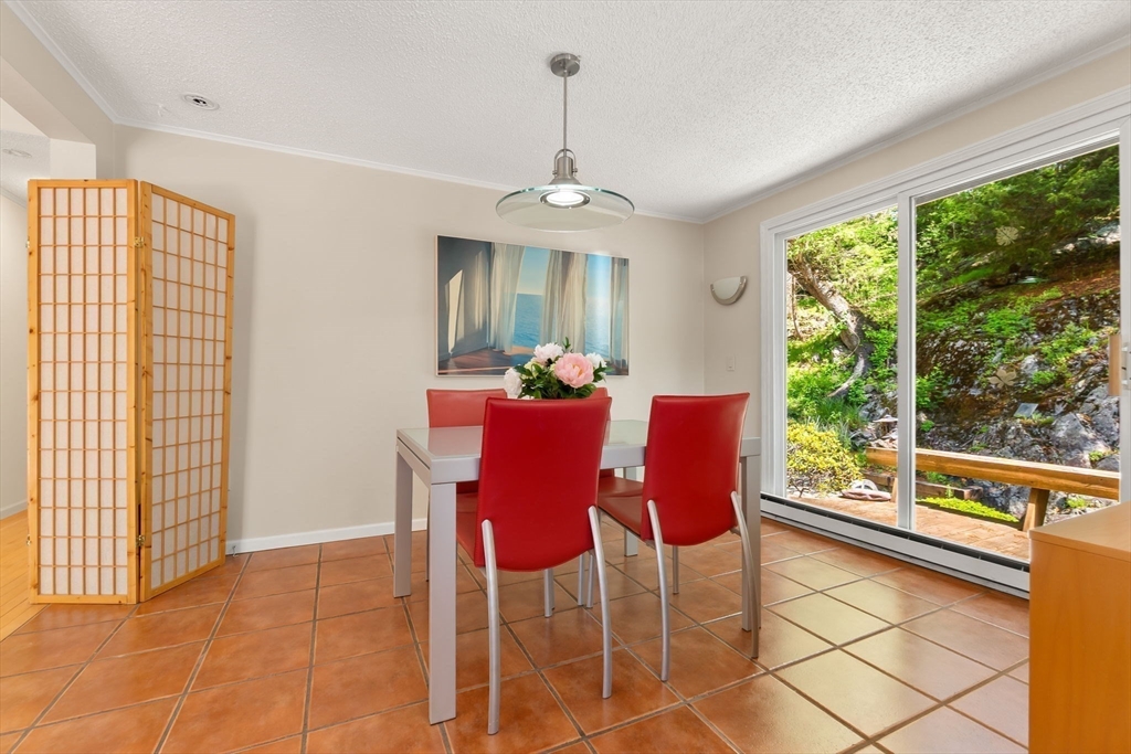 12 Wildwood Road Danvers, MA 01923 - Photo 6 of 35