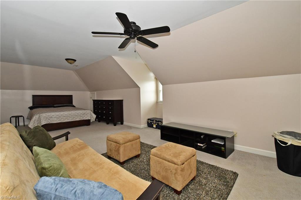 3272 Grandview Club Road Pfafftown, NC 27040 - Photo 21 of 30 Gallery Image 21