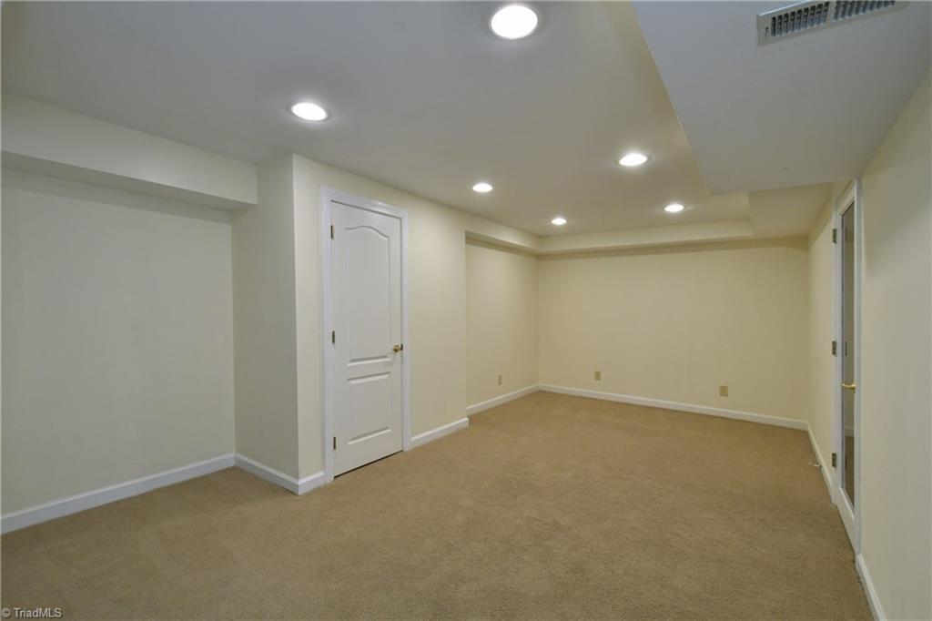 3272 Grandview Club Road Pfafftown, NC 27040 - Photo 22 of 30 Gallery Image 22
