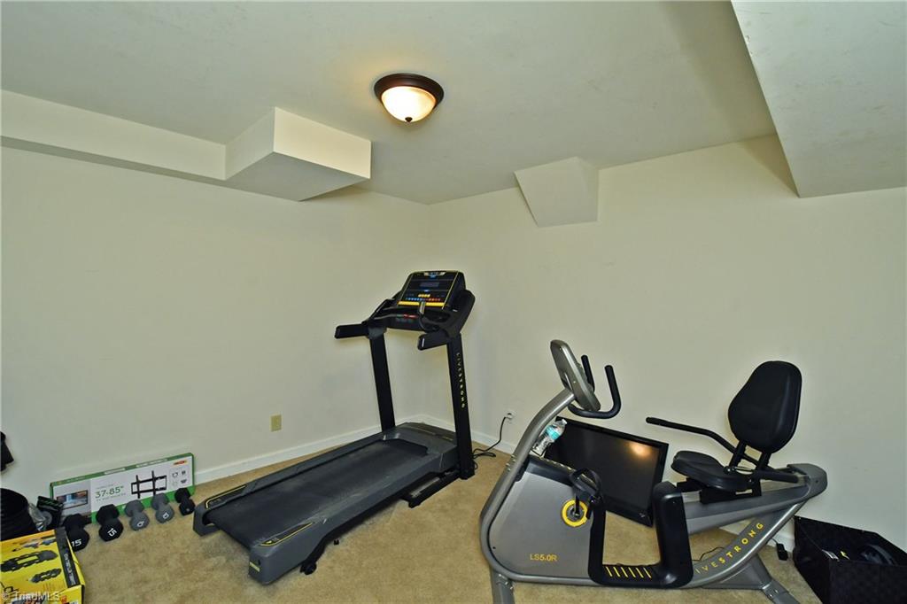 3272 Grandview Club Road Pfafftown, NC 27040 - Photo 26 of 30 Gallery Image 26