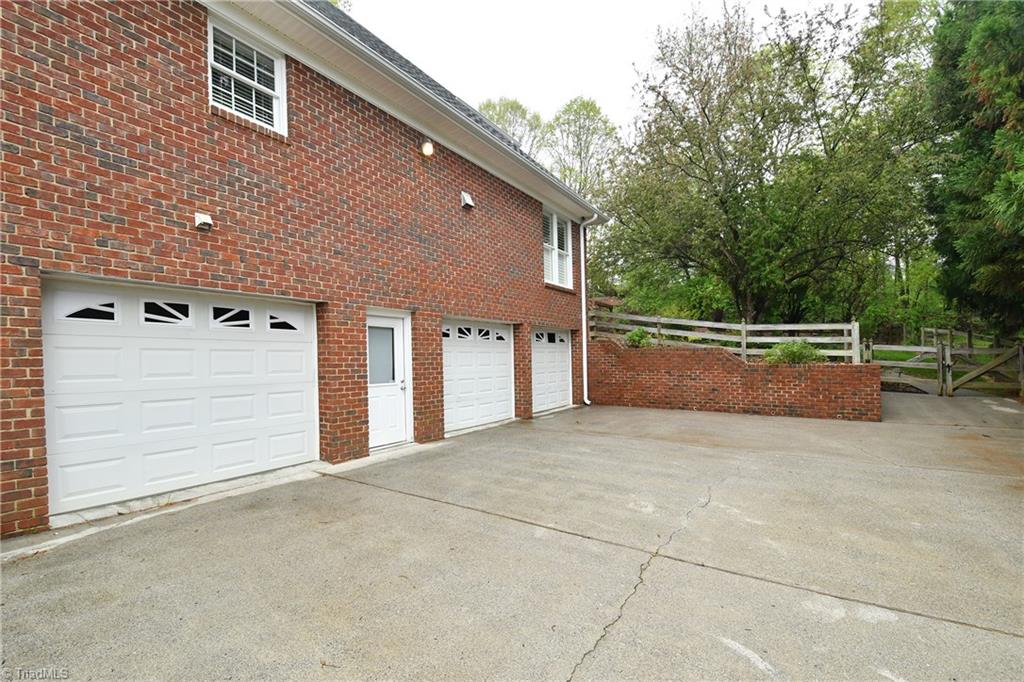 3272 Grandview Club Road Pfafftown, NC 27040 - Photo 30 of 30 Gallery Image 30