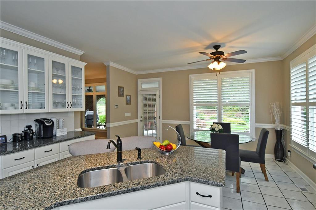 3272 Grandview Club Road Pfafftown, NC 27040 - Photo 10 of 30 Gallery Image 10