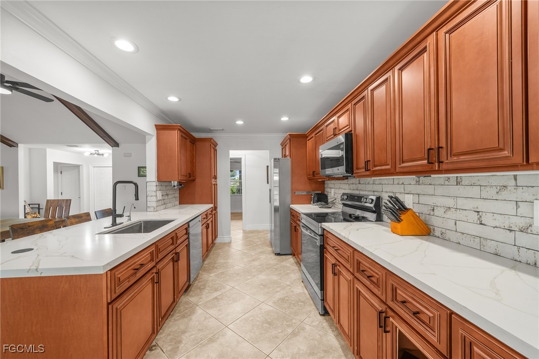 3275 Sand Road Cape Coral, FL 33993 - Photo 10 of 46