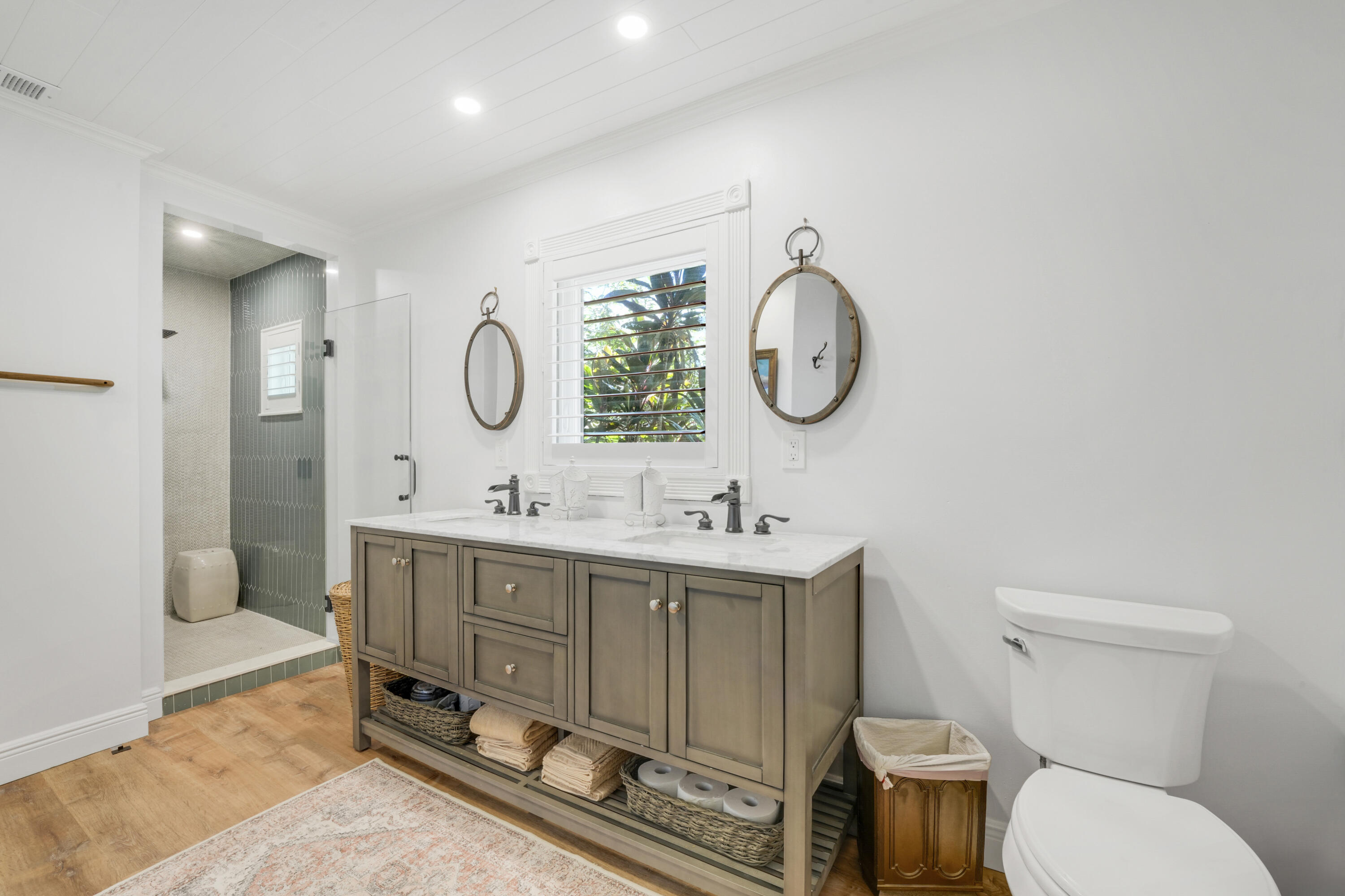 401 Campbell Road Fort Pierce, FL 34945 - Photo 18 of 40 Guest Bathroom 1