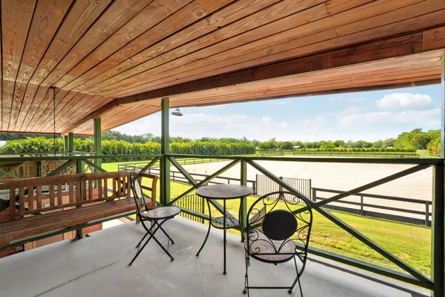 $1,325,000 | 401 Campbell Road, Fort Pierce, FL 34945