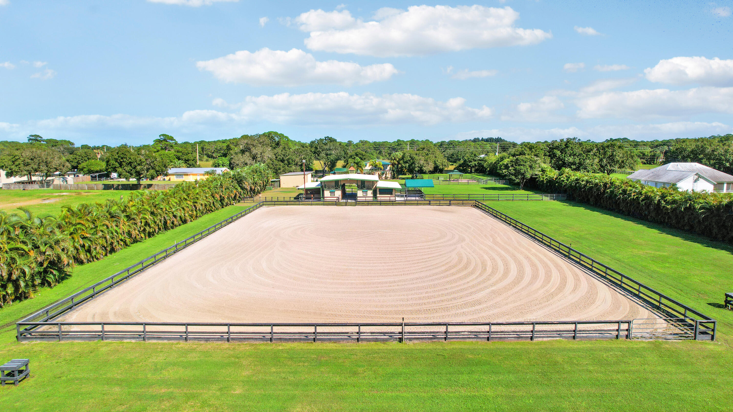 401 Campbell Road Fort Pierce, FL 34945 - Photo 33 of 40 Ring