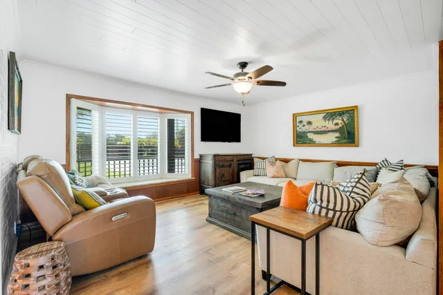 $1,325,000 | 401 Campbell Road, Fort Pierce, FL 34945