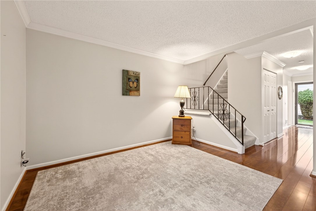 609 French Road Brighton, NY 14618 - Photo 13 of 30