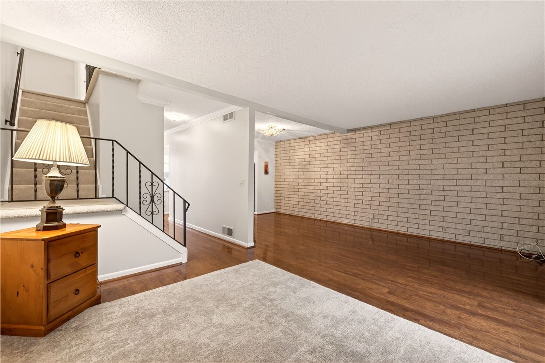 609 French Road Brighton, NY 14618 - Photo 16 of 30