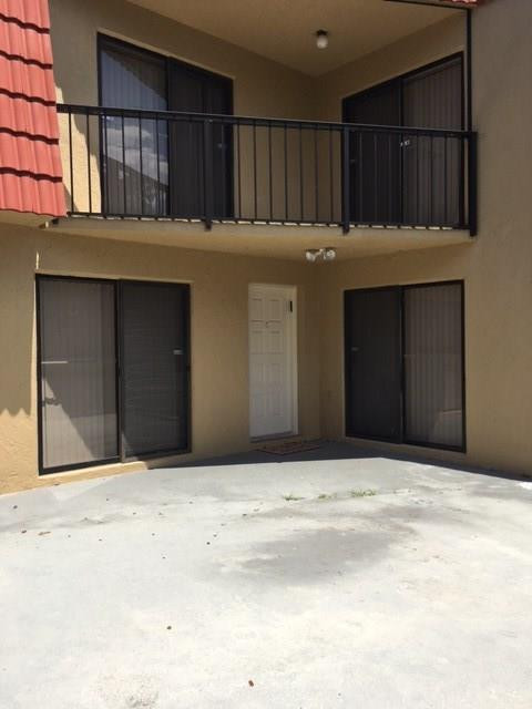 8140 Thames Boulevard, Unit D Boca Raton, FL 33433 - Photo 3 of 14 Photo 3
