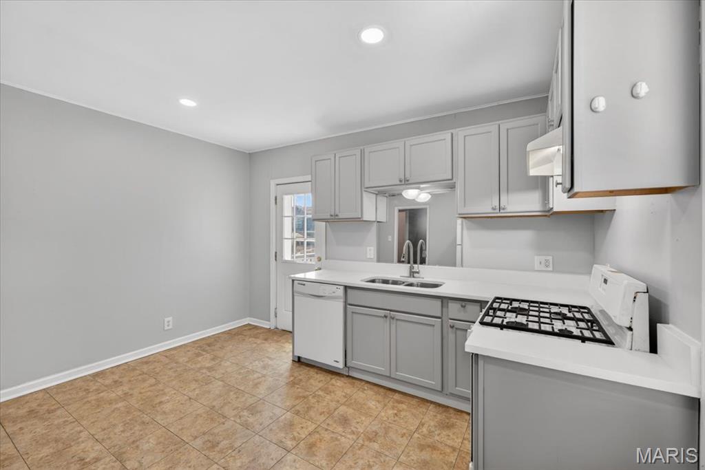 3940 Randall Street St. Louis, MO 63116 - Photo 11 of 41