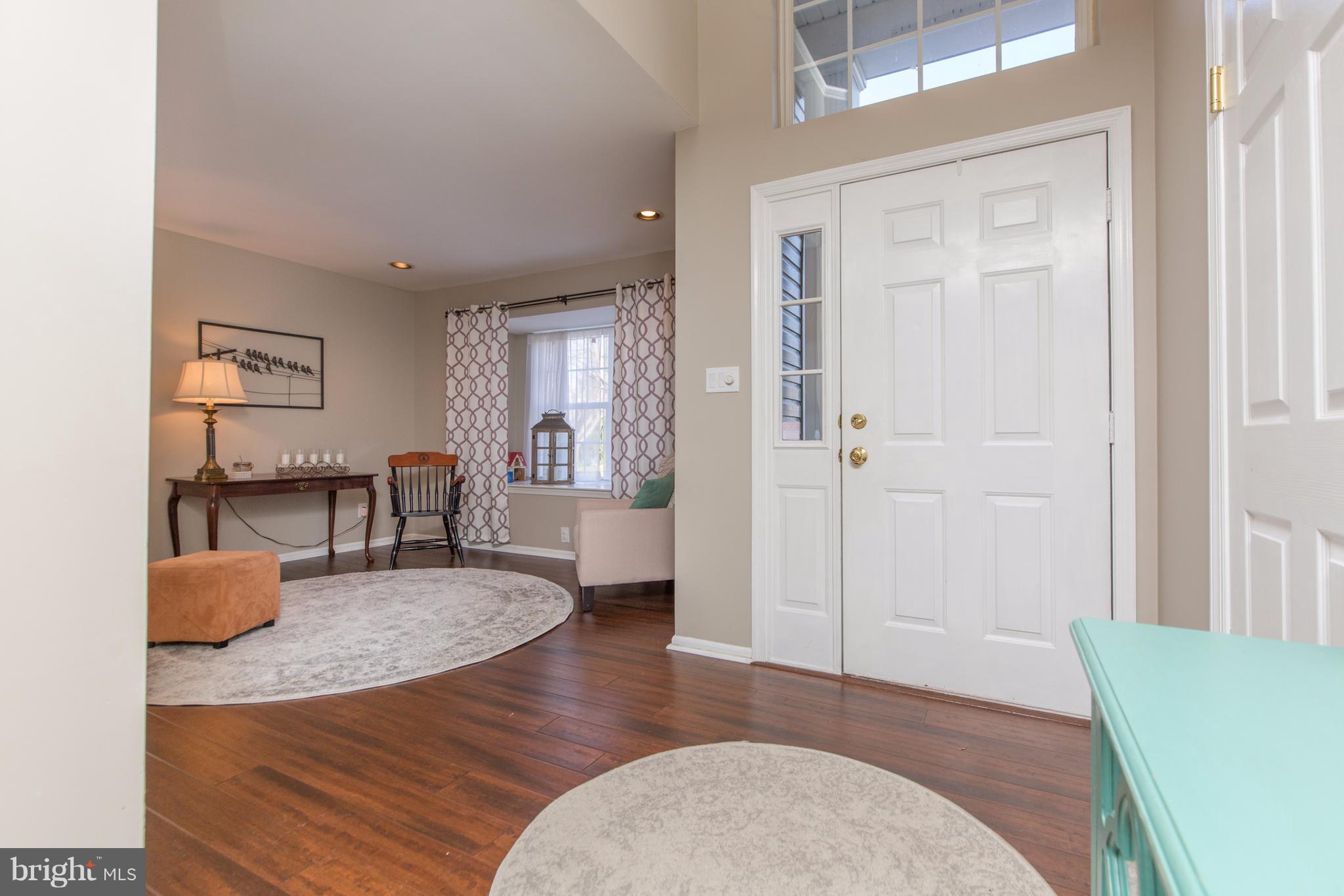 68 Kristopher Drive Hamilton, NJ 08620 - Photo 3 of 40 Foyer