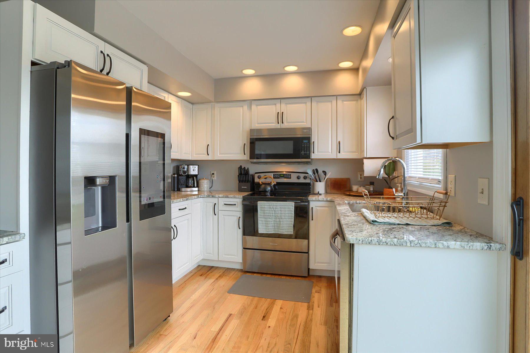 3704 Reichert Road Harrisburg, PA 17110 - Photo 7 of 44