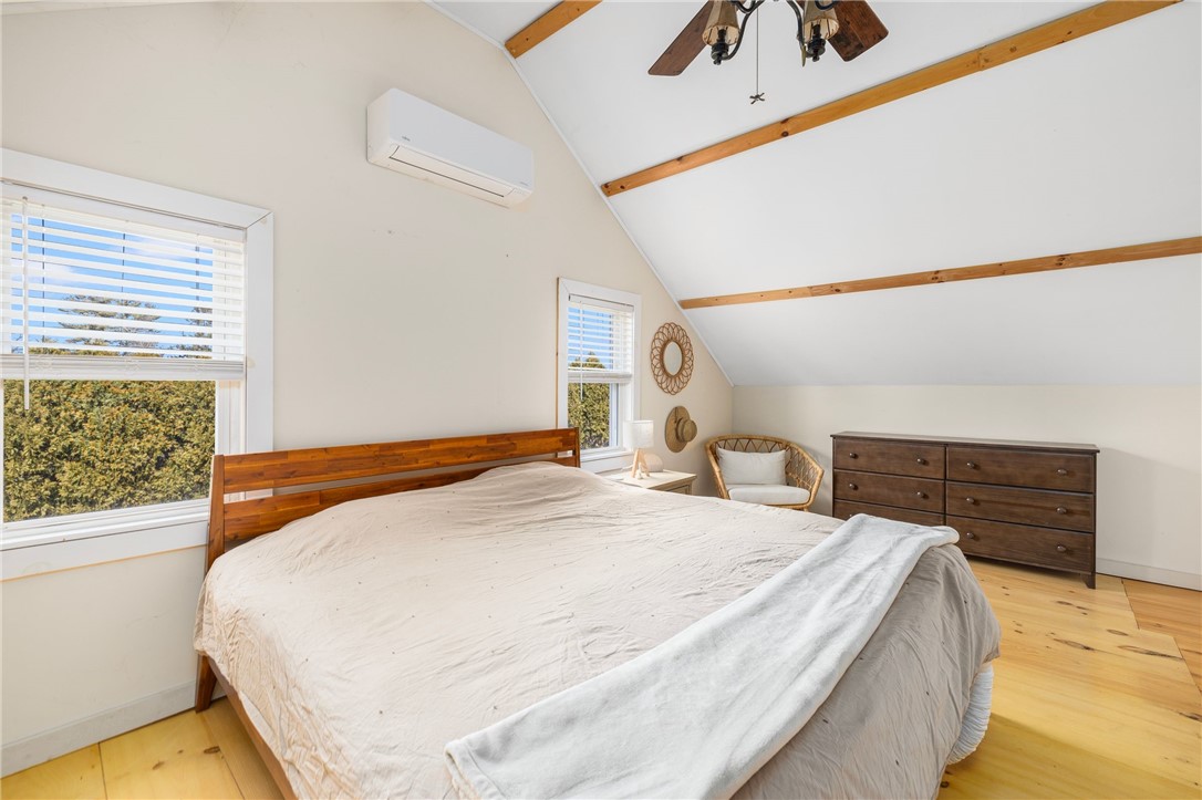 4588 Main Road Tiverton, RI 02878 - Photo 20 of 35 Primary Bedroom