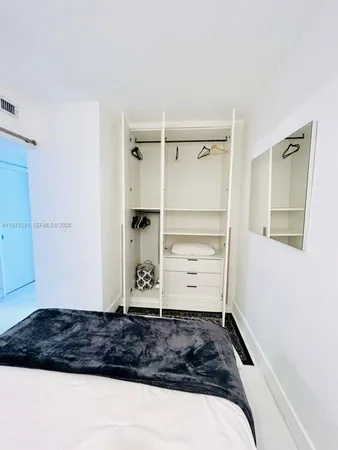 $2,800 | 100 Lincoln Road, Unit 1404, Miami Beach, FL 33139