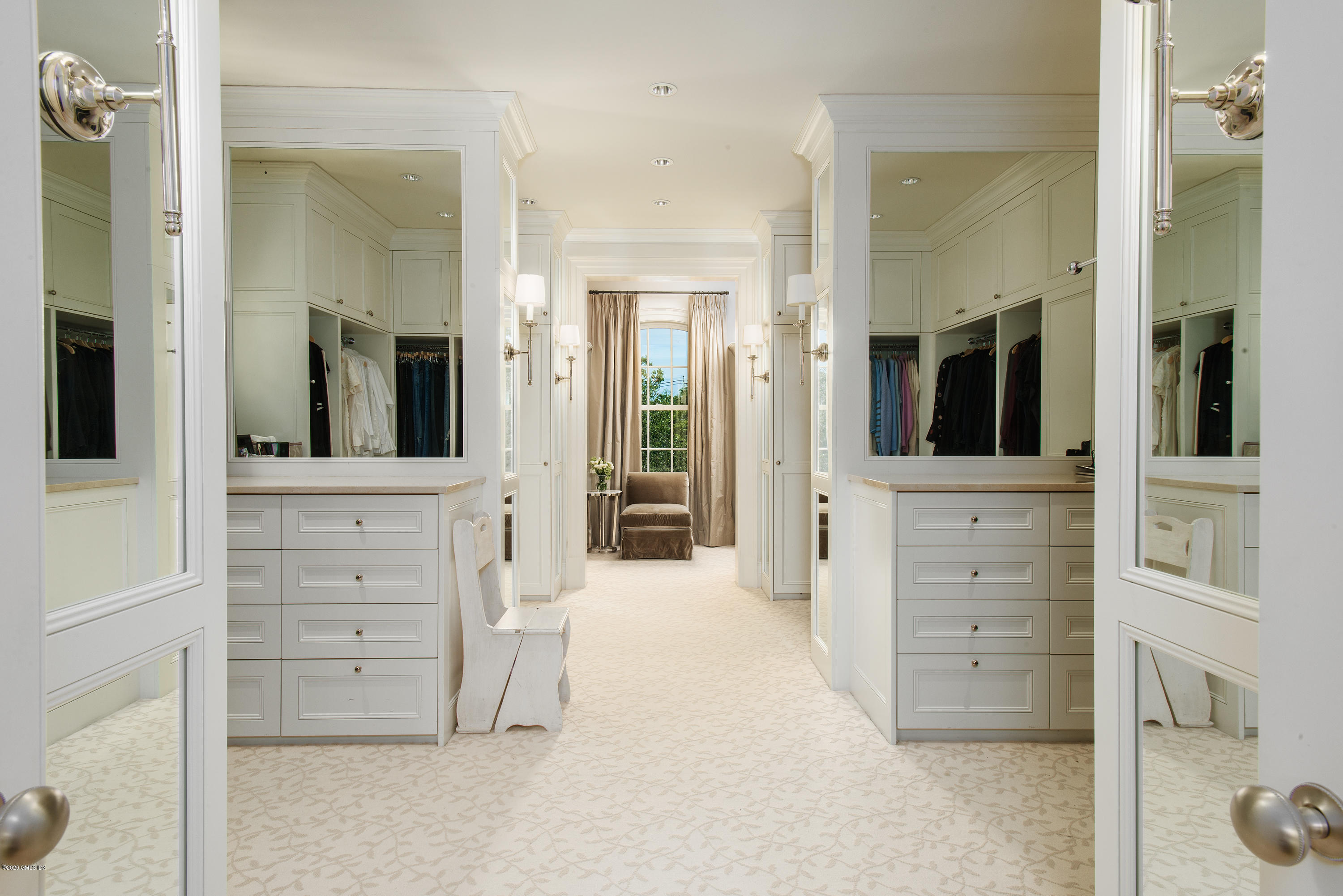 Undisclosed Address Greenwich, CT 06830 - Photo 20 of 38 060920-P24