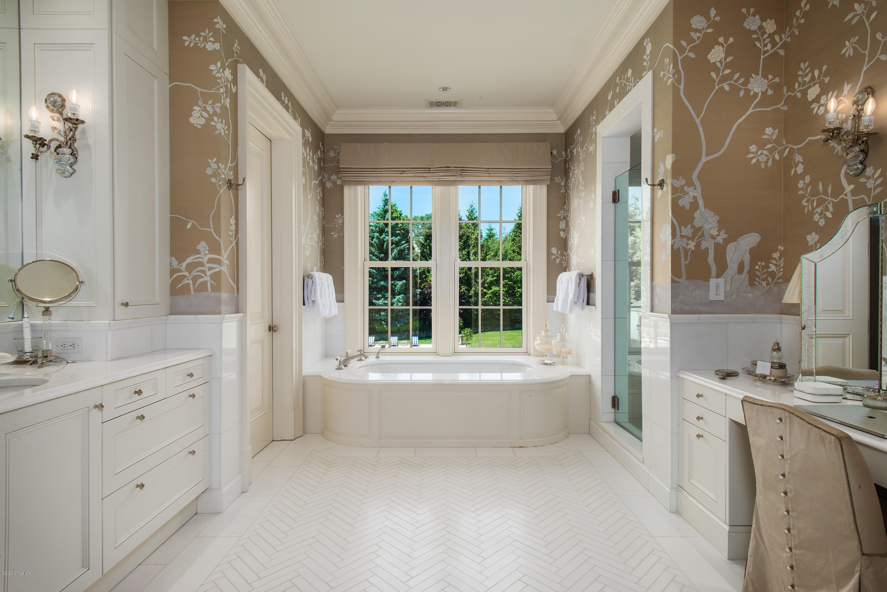 Undisclosed Address Greenwich, CT 06830 - Photo 21 of 38 060920-P25