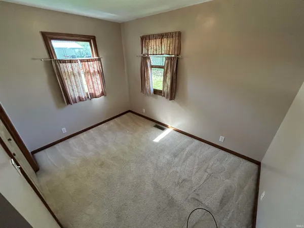 $209,900 | 502 Grant Street, Monroe City, IN 47557