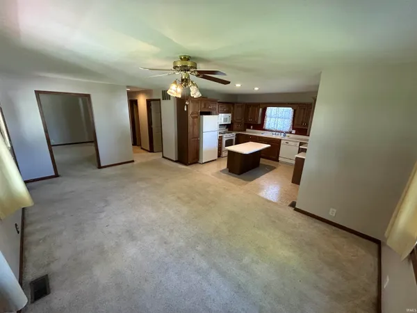 $209,900 | 502 Grant Street, Monroe City, IN 47557