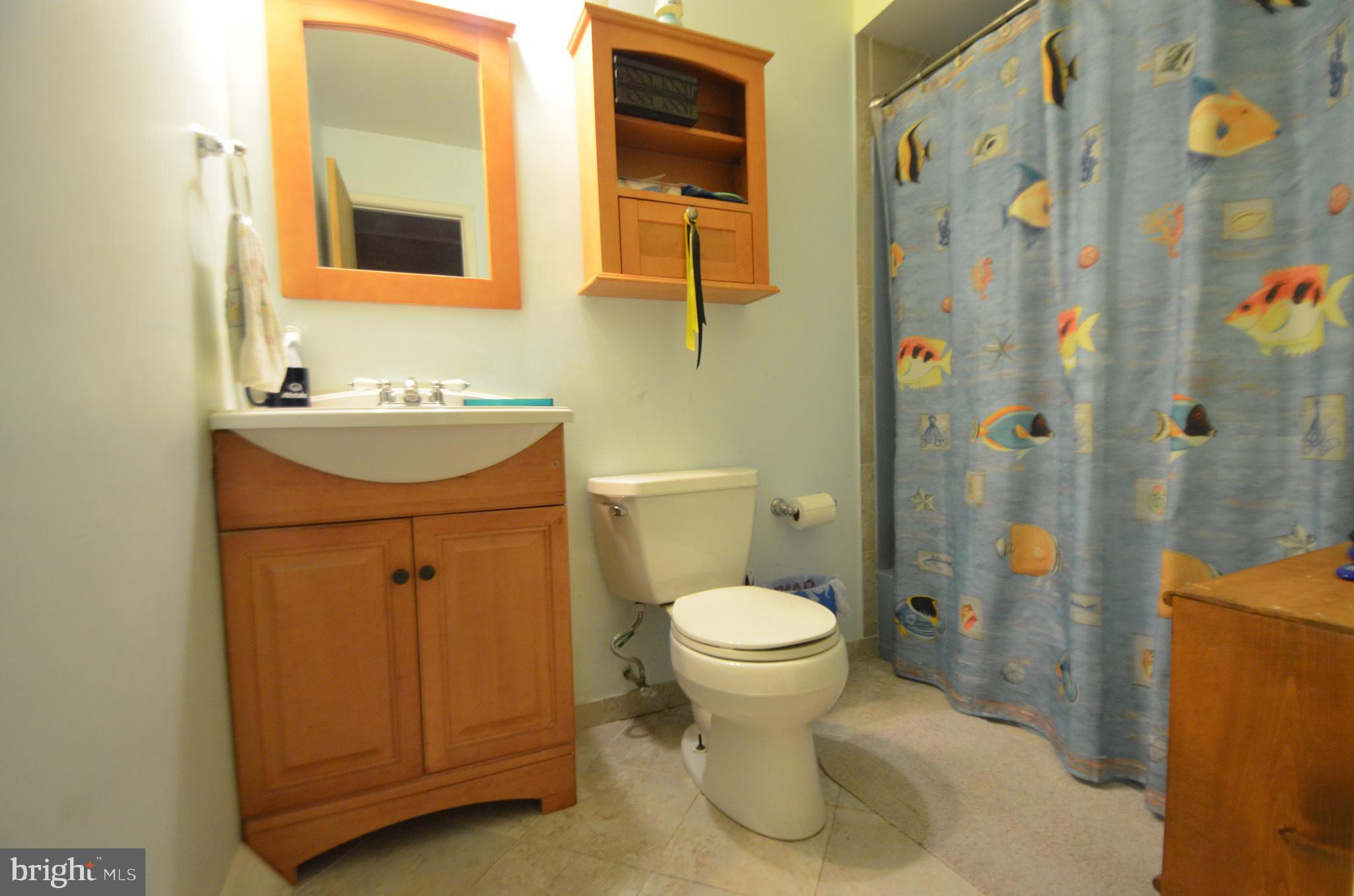 1995 Aster Road Macungie, PA 18062 - Photo 13 of 17 Gallery Image 13