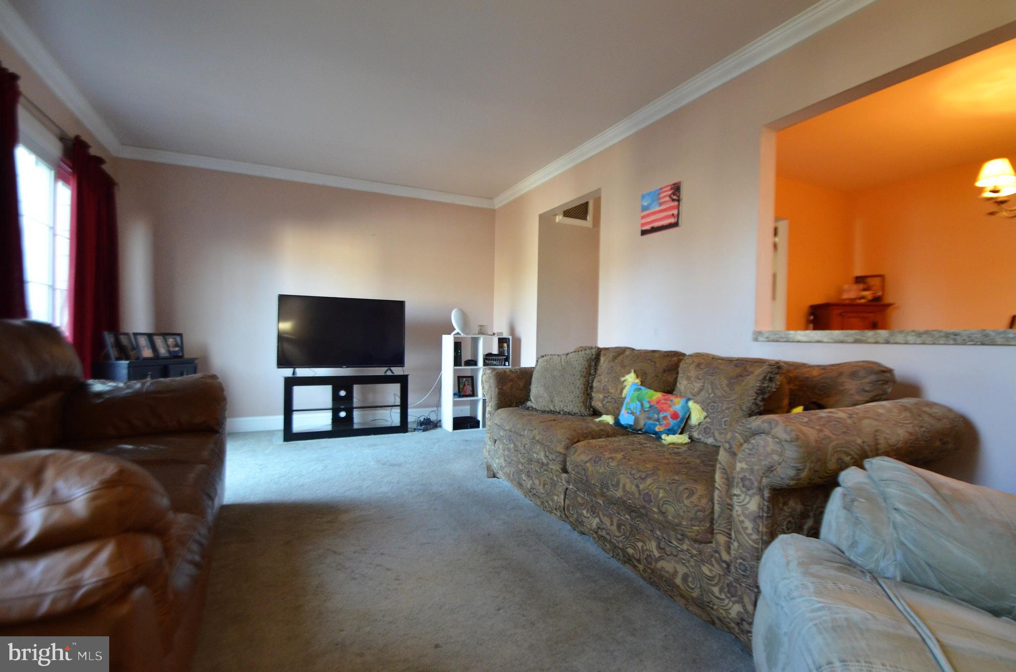 1995 Aster Road Macungie, PA 18062 - Photo 9 of 17 Gallery Image 9