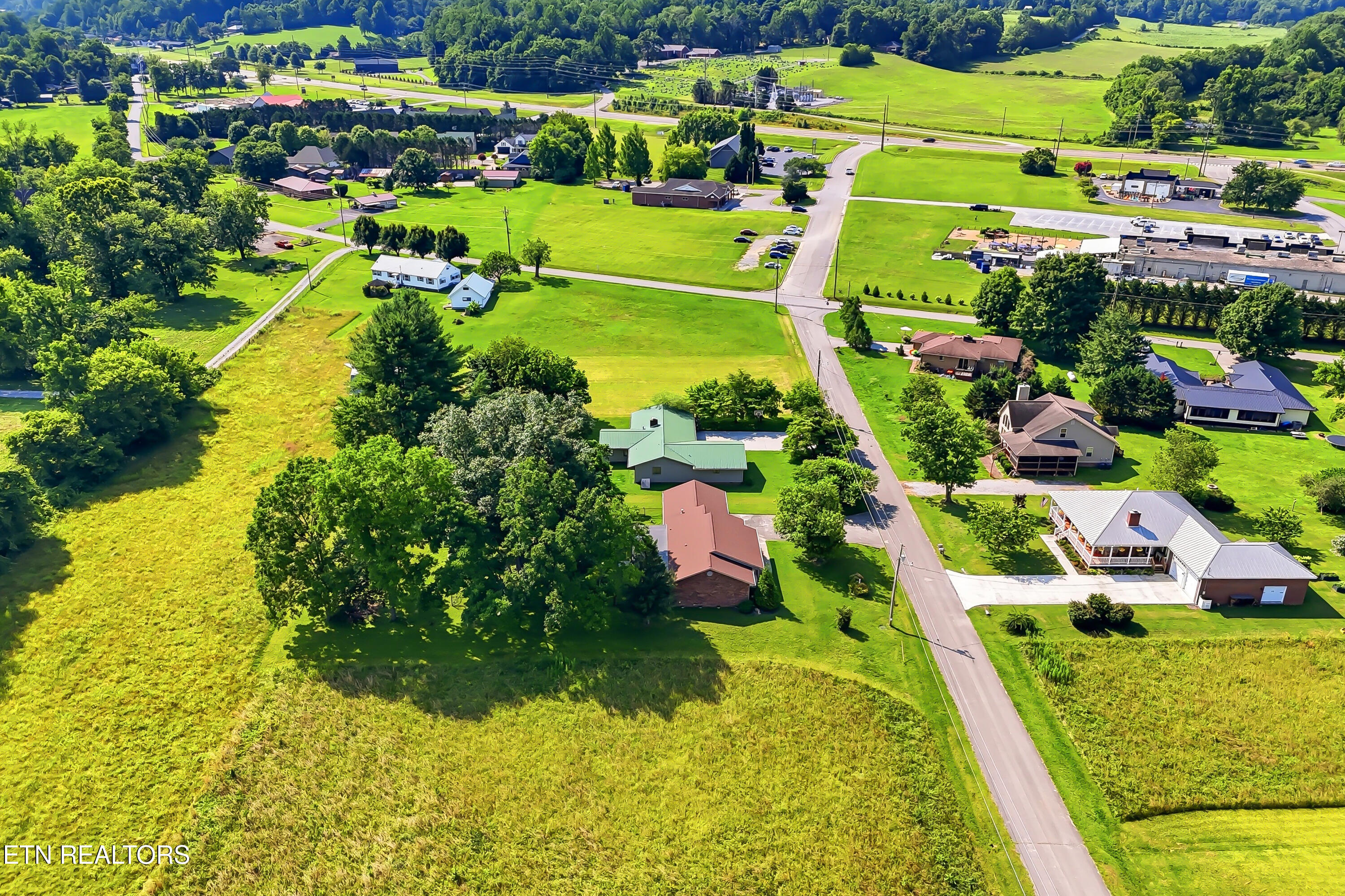 327 Sandy Lane Townsend, TN 37882 - Photo 39 of 53 FINAL-35