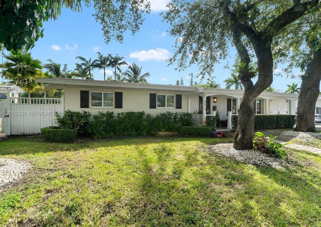 8870 Southwest 86th Street Miami, FL 33173 - Photo 4 of 44